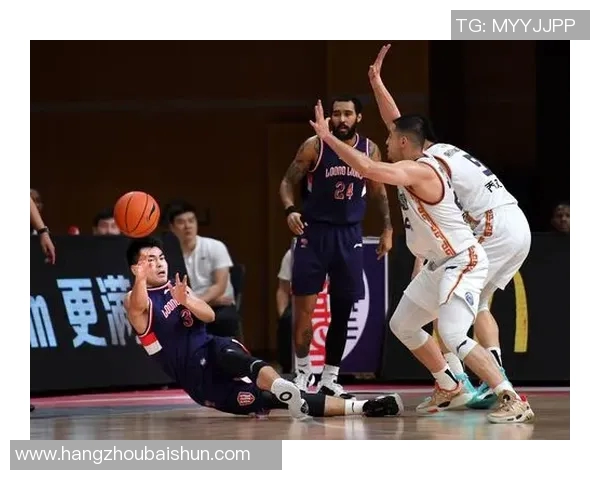 CBA球队青年球员成长路径及培养策略探析与实践模式创新